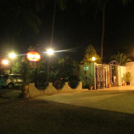 דמאן Hotel Sai Regency מראה חיצוני תמונה
