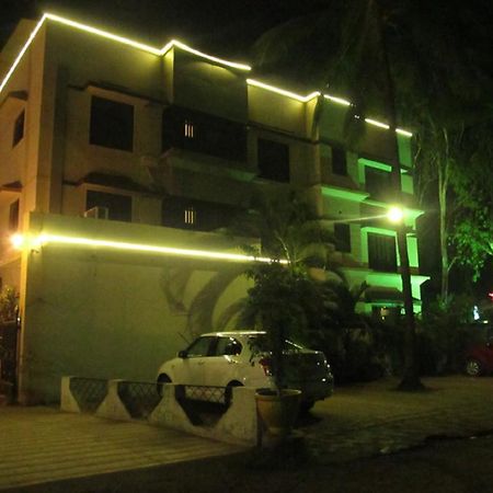 דמאן Hotel Sai Regency מראה חיצוני תמונה