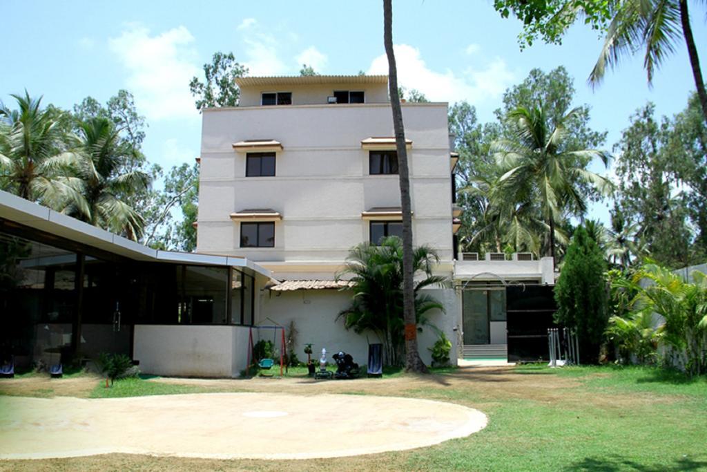 דמאן Hotel Sai Regency מראה חיצוני תמונה