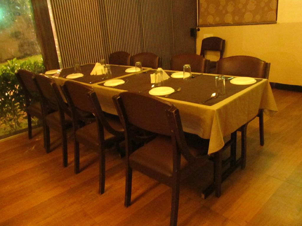 דמאן Hotel Sai Regency מראה חיצוני תמונה