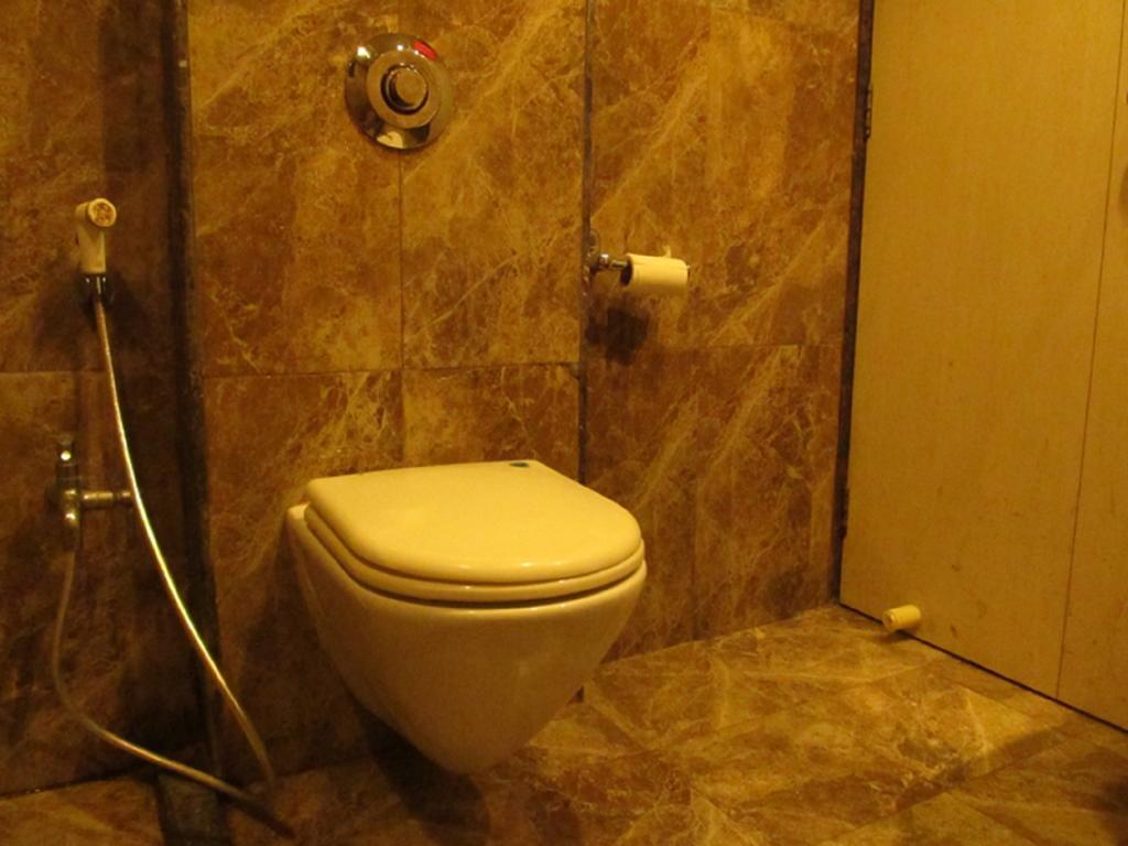 דמאן Hotel Sai Regency חדר תמונה