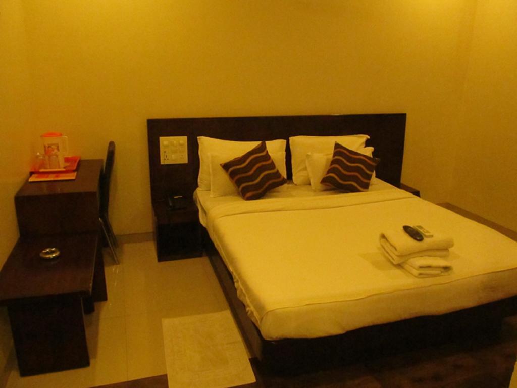 דמאן Hotel Sai Regency מראה חיצוני תמונה