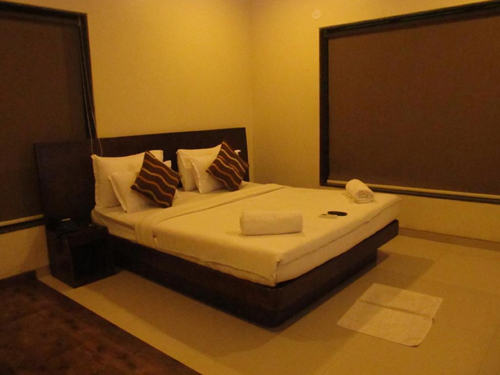 דמאן Hotel Sai Regency מראה חיצוני תמונה