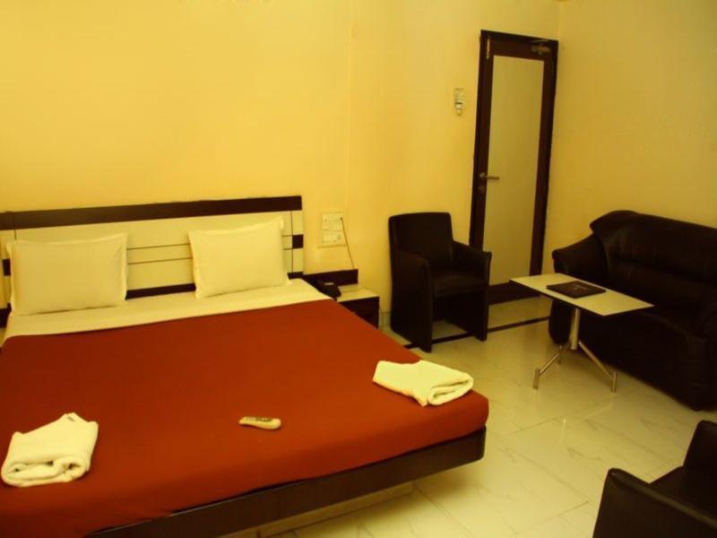דמאן Hotel Sai Regency מראה חיצוני תמונה