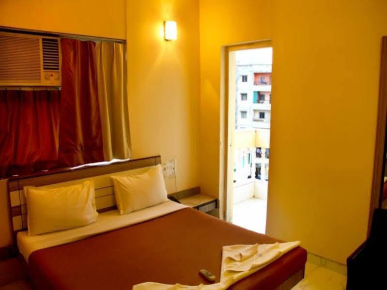 דמאן Hotel Sai Regency מראה חיצוני תמונה